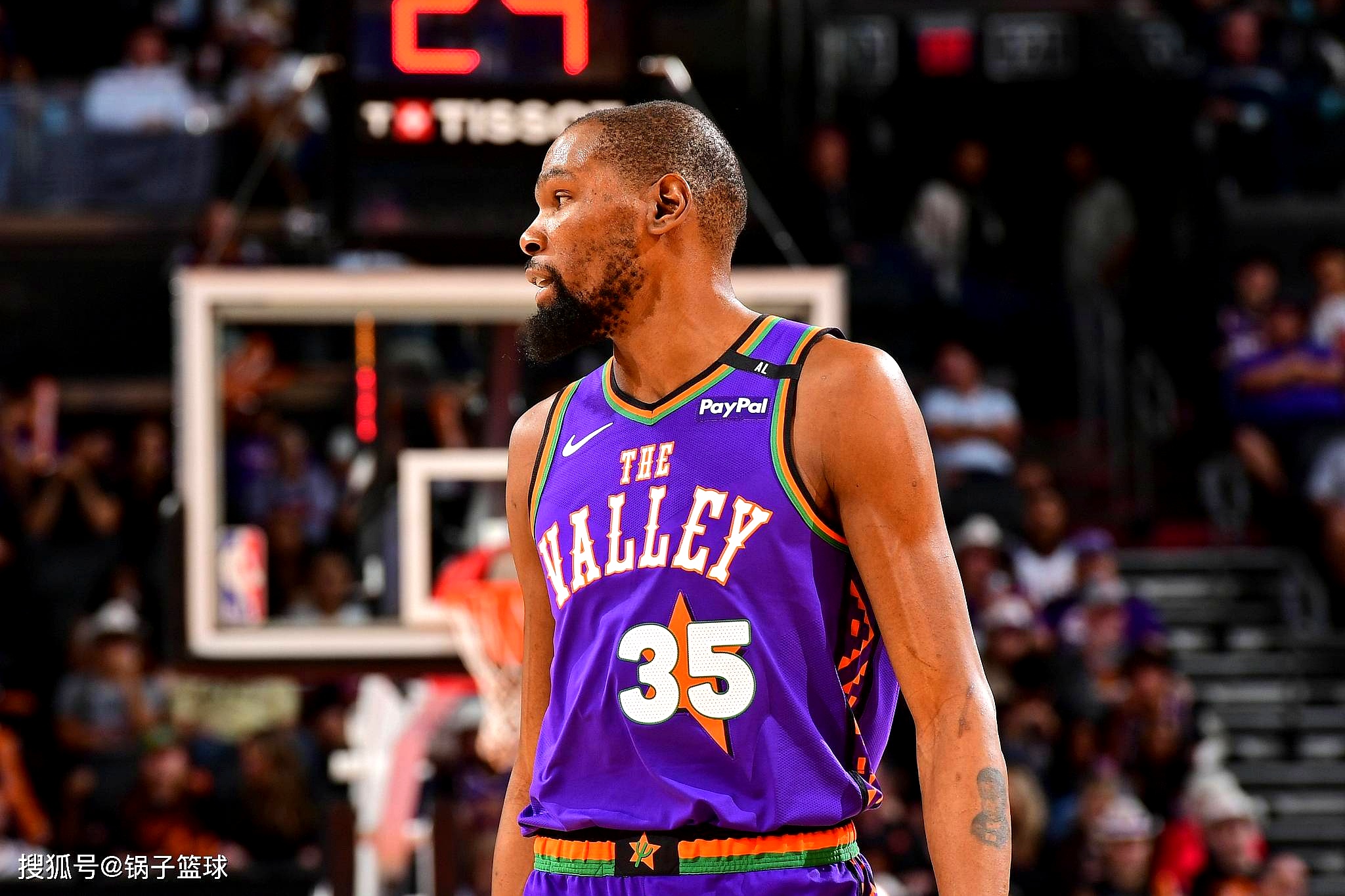 华体会体育平台杜兰特连续十五场比赛得分超过败北，热火不断突破！的简单介绍