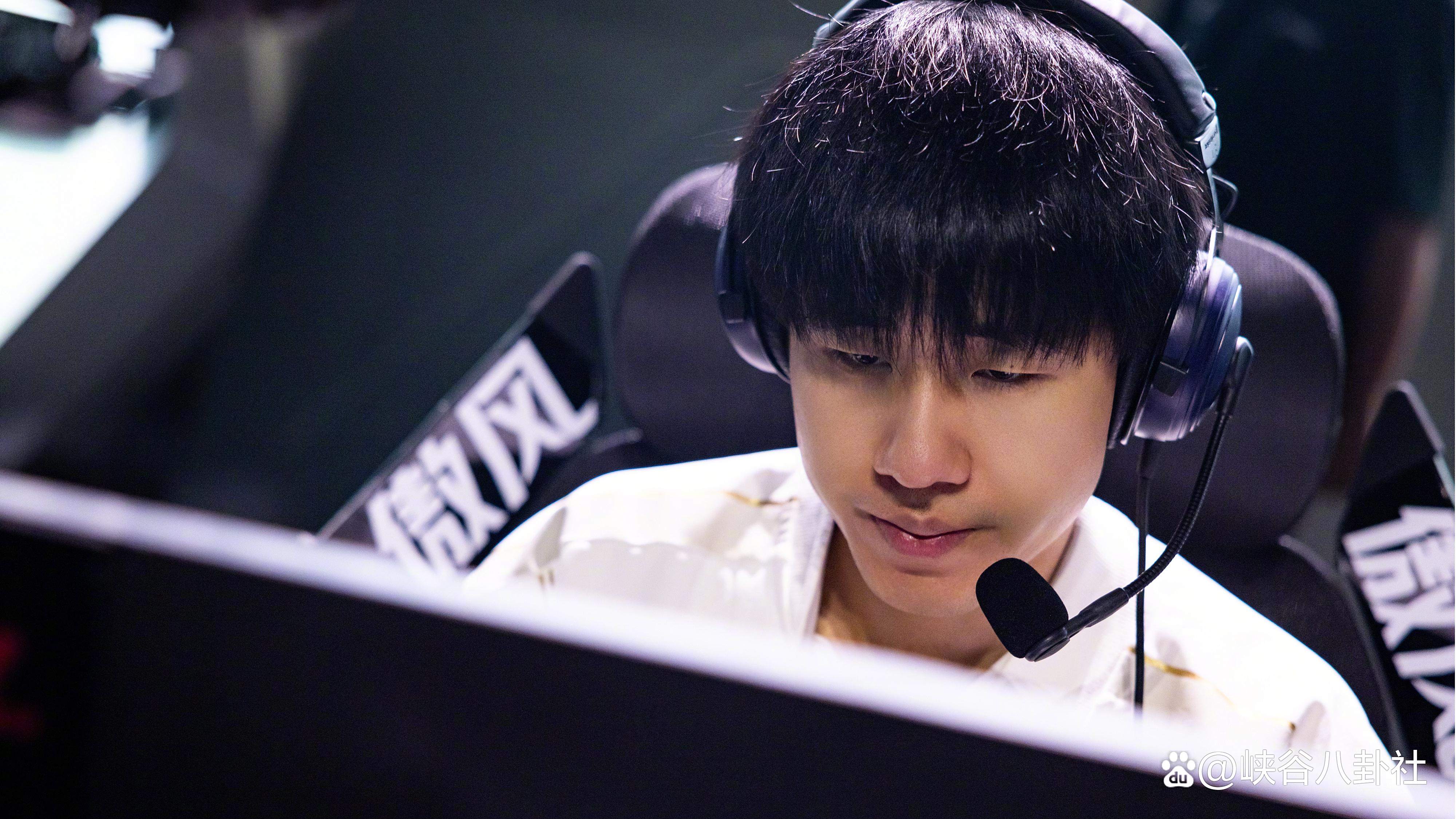 华体会体育官方网站Rookie在日本队比赛中比赛局势复杂，持续失利引发热议！的简单介绍