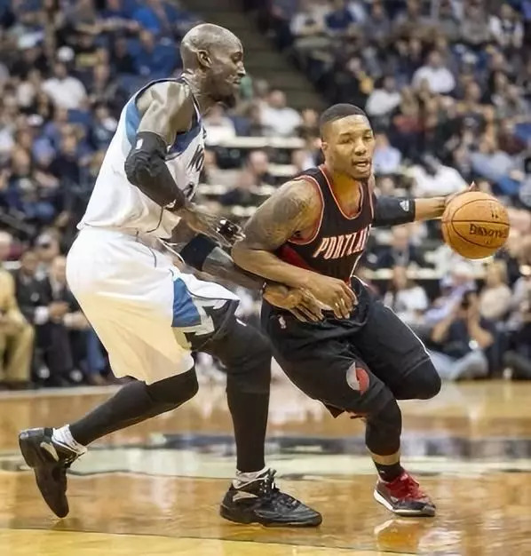 华体会体育官方网站包含明尼苏达森林狼发布备战花絮；今夜造点机会；国王杯任务艰巨；数据趋势出现新变化的词条